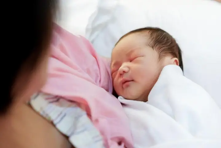 Chăm sóc giấc ngủ của bé