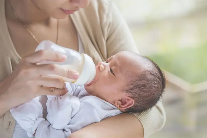 Chăm sóc cữ bú cho con