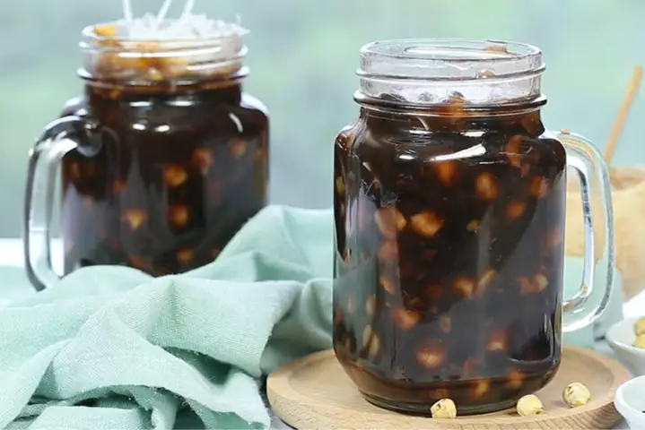 3Cách nấu chè đậu đen nước cốt dừa với hạt sen 3Cách nấu chè đậu đen nước cốt dừa với hạt sen