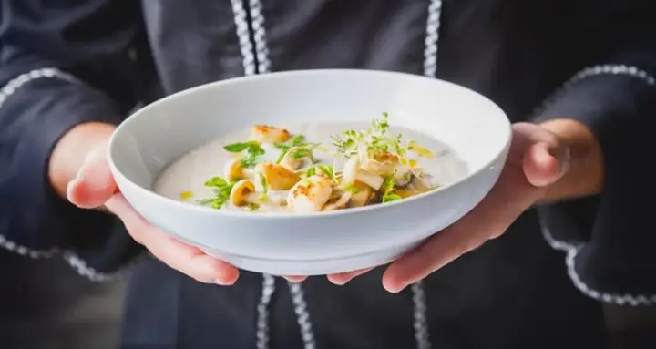 3.3 Cháo sò điệp nấm rơm