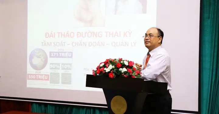 2. PGS.TS.BS Huỳnh Nguyễn Khánh Trang
