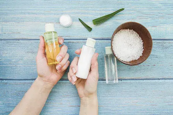 Dầu Gội Hữu Cơ Nào Tốt? Gợi Ý Cho Gia Đình Việt