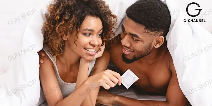 Đeo bao cao su có làm mất cảm giác không?