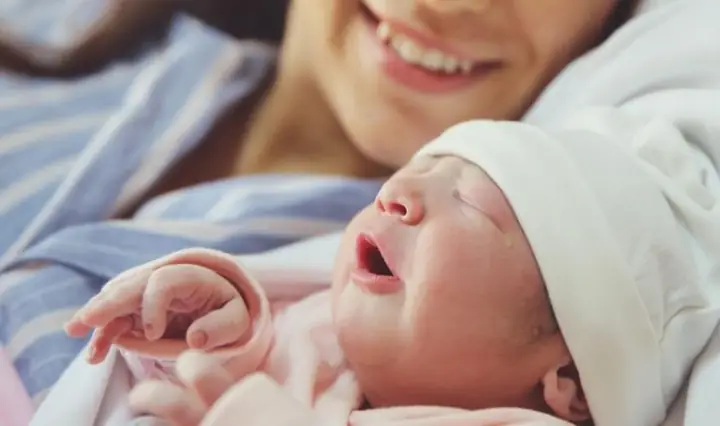 2Một số lưu ý khi đến thăm bà đẻ