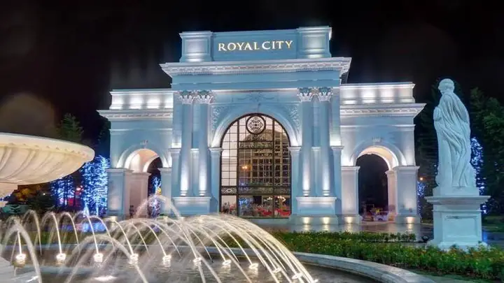Royal City - Địa điểm vui chơi ở Hà Nội cực chill vào cuối tuần