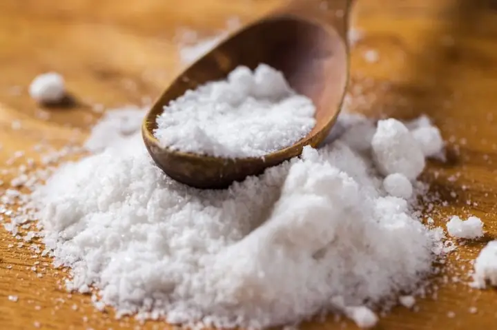 3Giảm mỡ bụng bằng muối rang