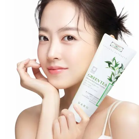 green tea natural rich foam cleanser review