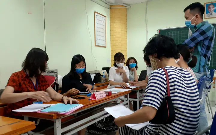 Bước 3: Ghi giấy hẹn nhập học