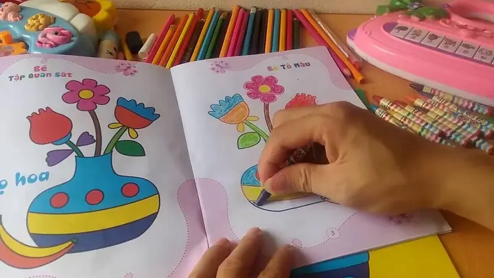 Cách chọn lựa màu cho bé tập tô
