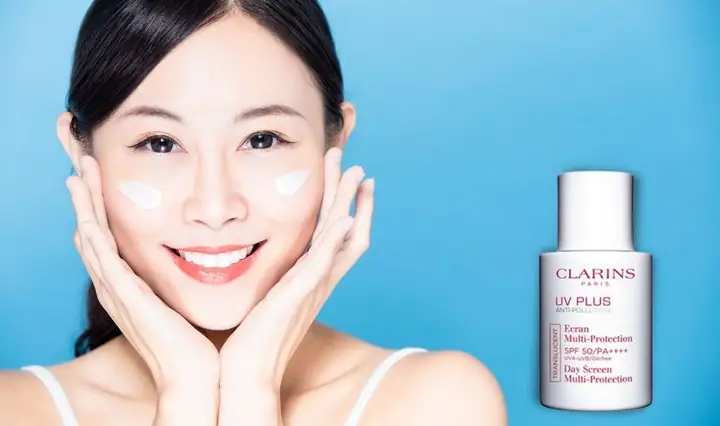 2Kem chống nắng Clarins có tốt không?