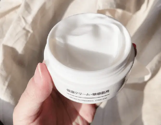 5. Kem Dưỡng Muji Moisturizing Cream (for Oily Skin) 50g