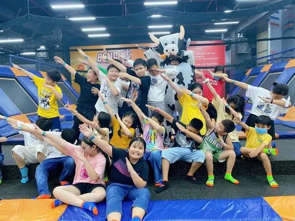 1. Khu vui chơi giải trí thể thao bạt nhún Jump Arena