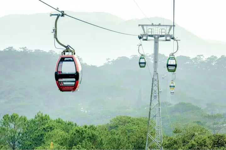 5. Cáp treo Đà Lạt – Ngắm toàn cảnh thành phố từ trên cao 5. Cáp treo Đà Lạt – Ngắm toàn cảnh thành phố từ trên cao