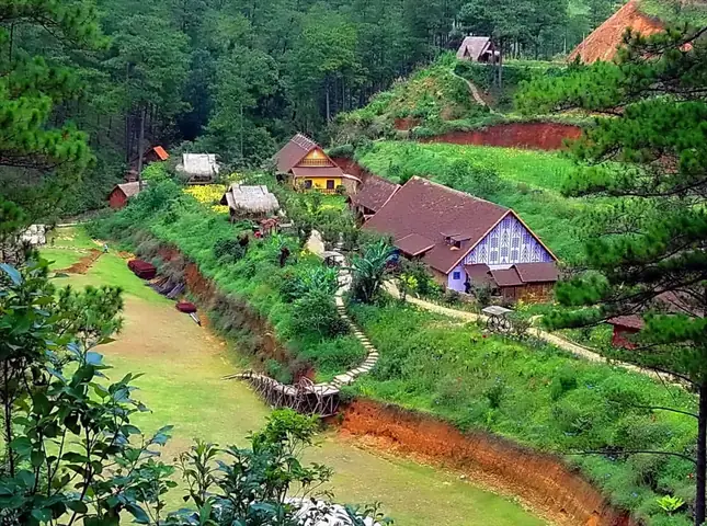 11. Làng Cù Lần – Khám phá bản làng độc đáo giữa thiên nhiên 11. Làng Cù Lần – Khám phá bản làng độc đáo giữa thiên nhiên