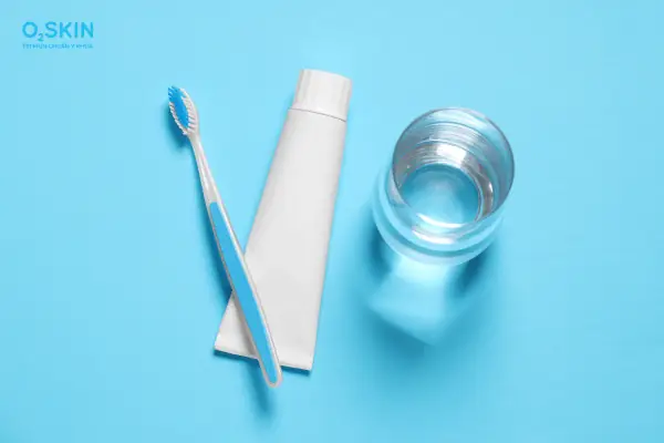 2.2. Kem đánh răng và nước lọc