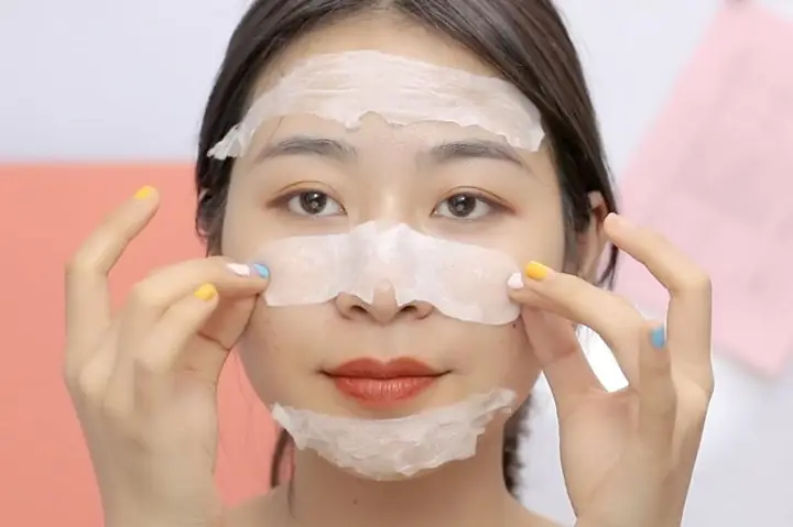 2Chọn mặt nạ lột mụn đúng chuẩn
