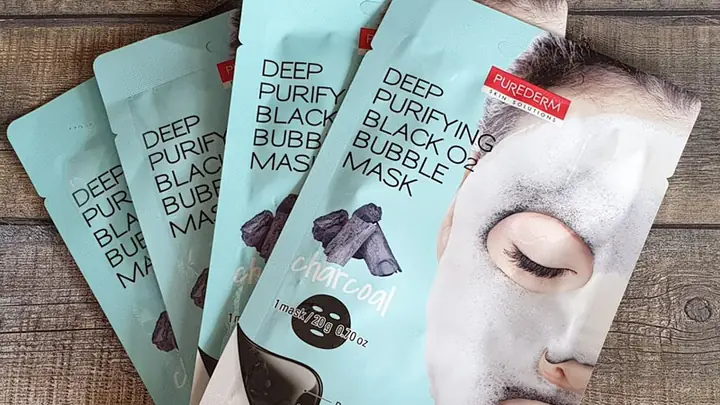 Về bao bì, thiết kế của mặt nạ làm sạch than hoạt tính Purederm
