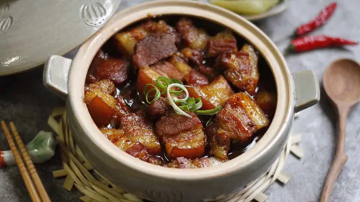 Thịt lợn làm món gì ngon - Thịt heo kho tàu