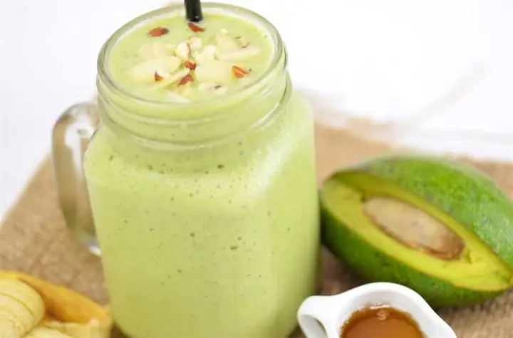 Sinh tố sữa chua bơ ăn dặm