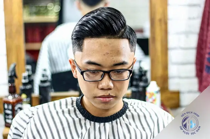 1.11 Kiểu tóc 7/3 nam Hàn Quốc