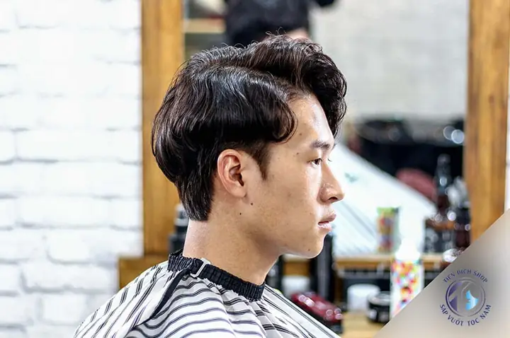 1.14 Tóc nam Hàn Quốc uốn