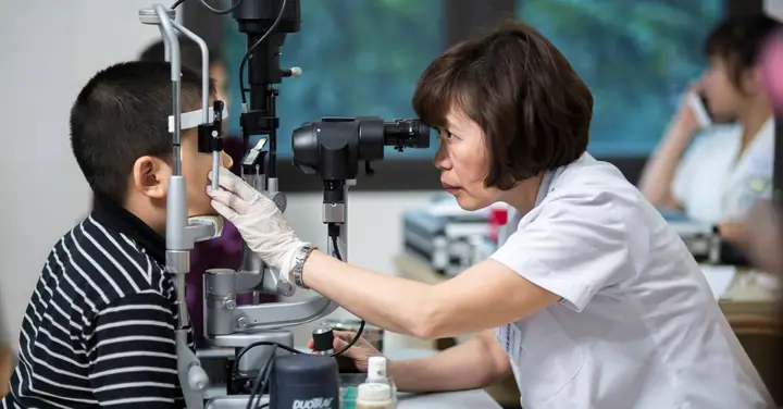 3. Tiến sĩ, Bác sĩ Trịnh Thị Bích Ngọc