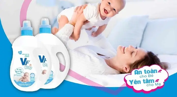Chọn đúng nước giặt xả chuyên dụng cho bé