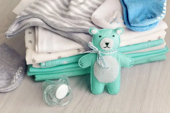 Giặt riêng quần áo trẻ sơ sinh