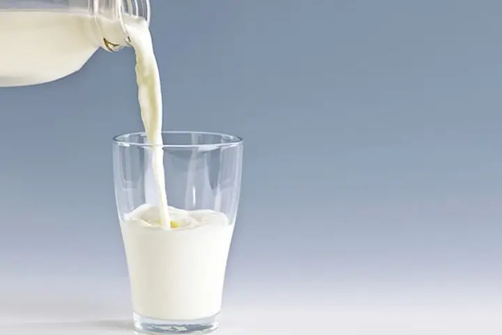 Rửa mặt bằng sữa tươi hàng ngày có tốt không?