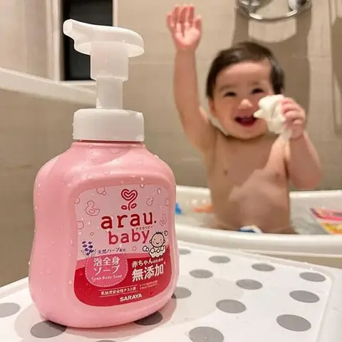 Sữa tắm gội Arau Baby