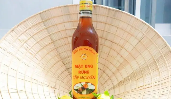 2.1. Làm trắng da bằng mật ong nguyên chất