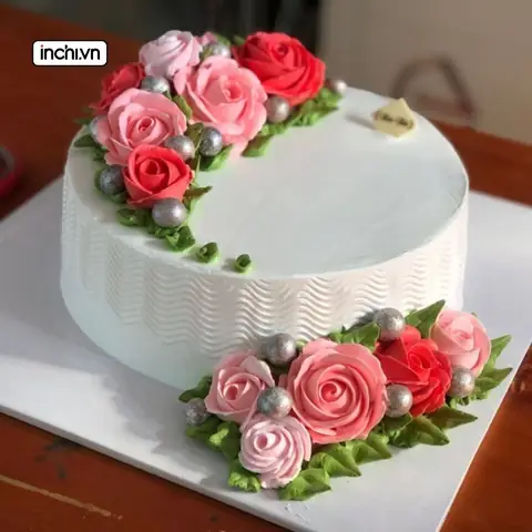 Bánh kem handmade hoặc đặt làm theo sở thích của mẹ