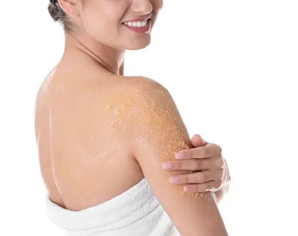 Quy trình tẩy tế bào chết body chuẩn spa tại nhà