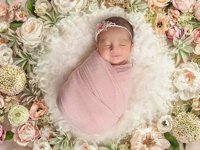 5. Tên đệm hay cho bé gái tên Tú 5. Tên đệm hay cho bé gái tên Tú