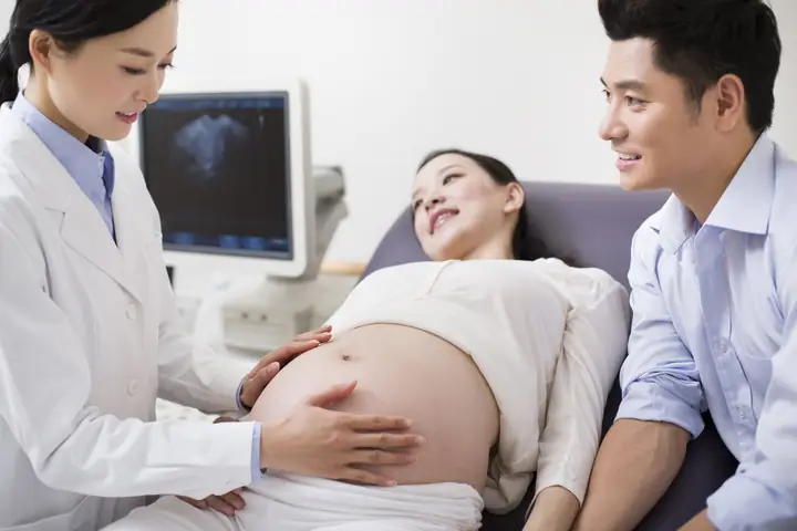 3.2 Thăm khám trước khi sinh