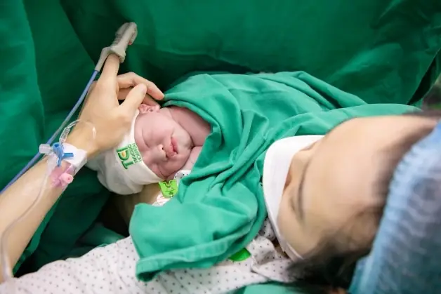 2. Trường hợp nào bắt buộc phải đẻ mổ 38 tuần