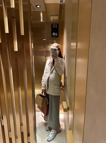 Đầm Len Dáng Dài + Áo Khoác Len
