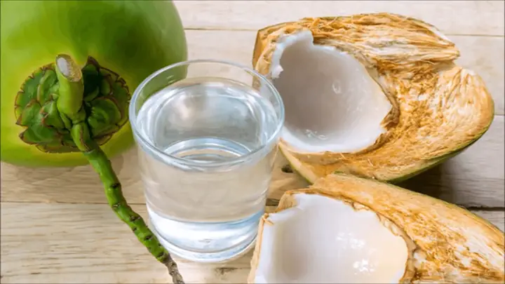 3Trẻ mấy tháng uống được nước dừa?