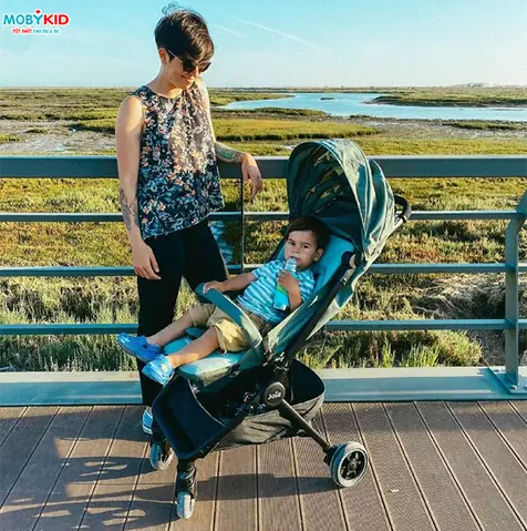 1. Kinh nghiệm chọn mua xe đẩy cho bé sơ sinh